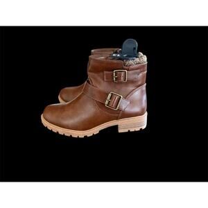 Girls size 13 sweater knit boots NEW